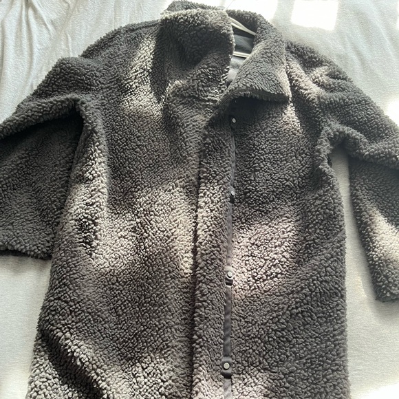 LULU Lemon Lab Sherpa Coat. - Picture 1 of 7